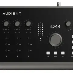 Das Audient iD44 Audio-Interface mit vier Eingängen und vier Ausgängen, ideal für professionelle Aufnahmen.